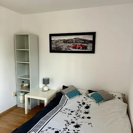 Na Zaciszu - Metro Zacisze *